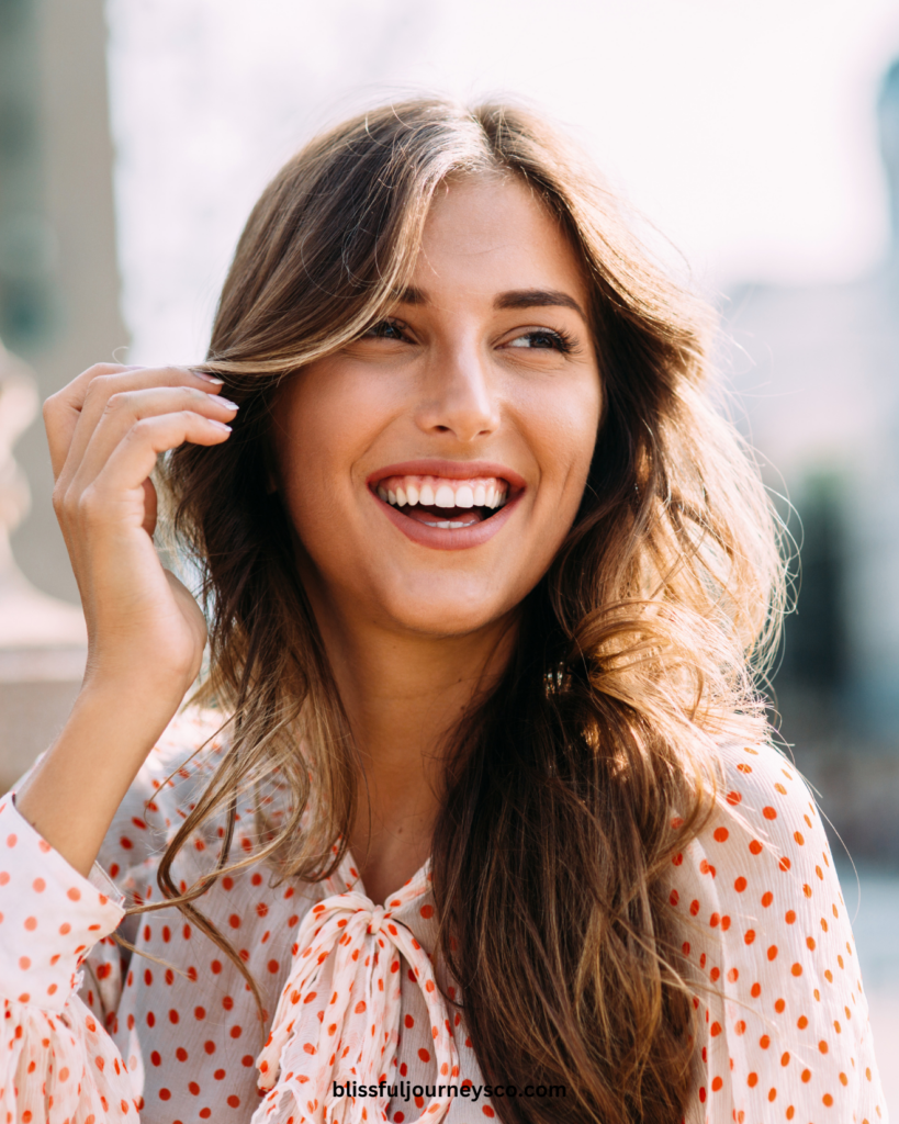 smiling woman, confident woman, self-confident woman, overcome self-doubt woman